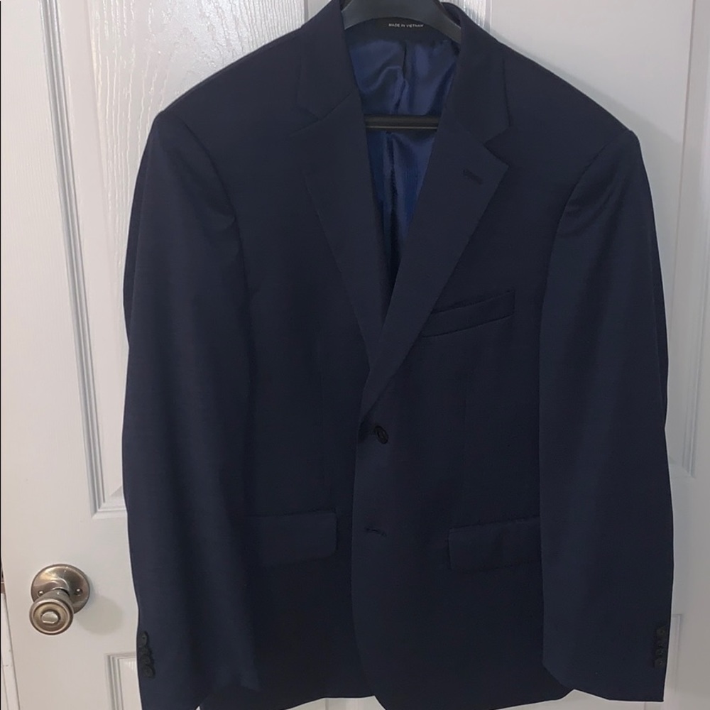 Men’s Suit Awesomeness Kenneth Cole